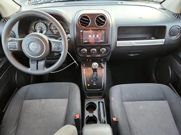 1C4NJDBB8HD104393 2017 JEEP COMPASS - Image 8