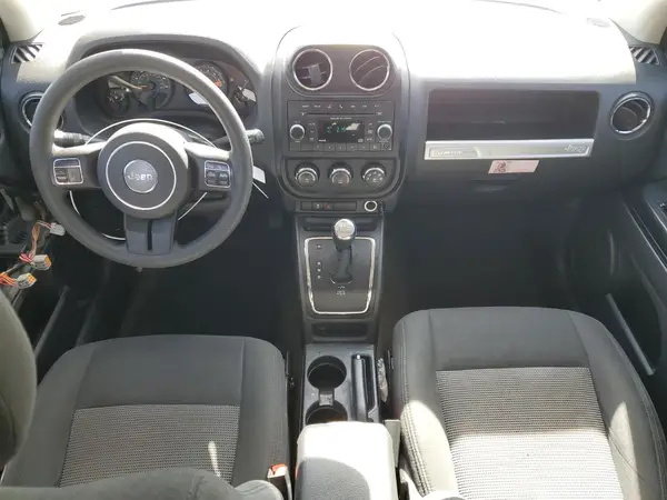 1C4NJDBB8HD142366 2017 JEEP COMPASS - Image 8