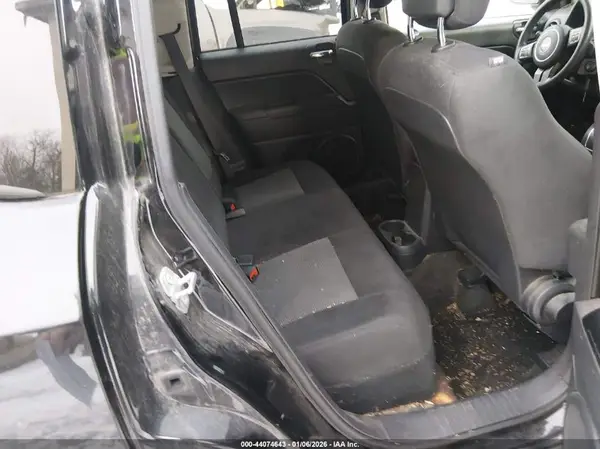 1C4NJDBB8HD142769 2017 JEEP COMPASS - Image 8