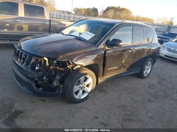 1C4NJDBB9GD501917 2016 JEEP COMPASS - Image 2