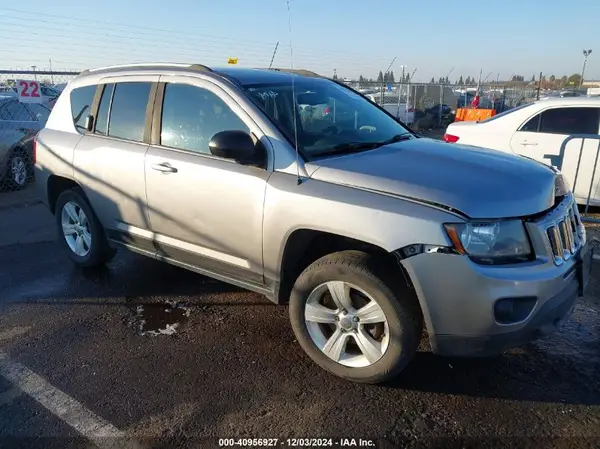 1C4NJDBB9GD509094 2016 JEEP COMPASS - Image 1