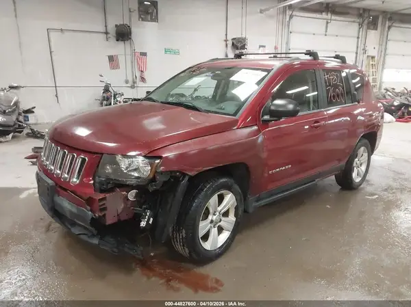 1C4NJDBB9GD509676 2016 JEEP COMPASS - Image 2