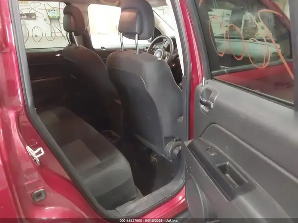 1C4NJDBB9GD509676 2016 JEEP COMPASS - Image 8