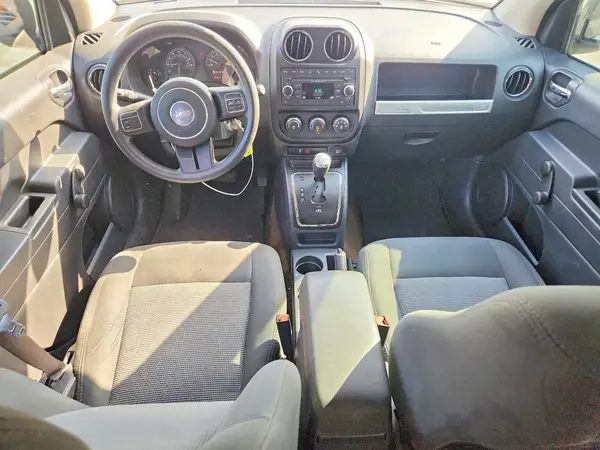 1C4NJDBB9GD535808 2016 JEEP COMPASS - Image 8