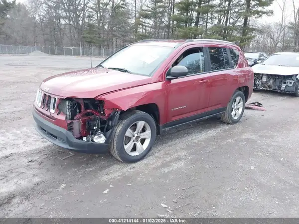 1C4NJDBB9GD551877 2016 JEEP COMPASS - Image 2