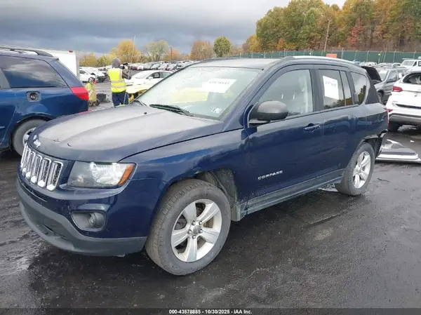 1C4NJDBB9GD640090 2016 JEEP COMPASS - Image 2