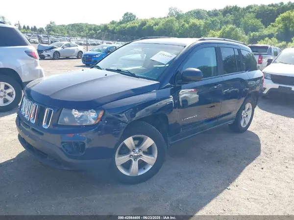 1C4NJDBB9GD657309 2016 JEEP COMPASS - Image 2