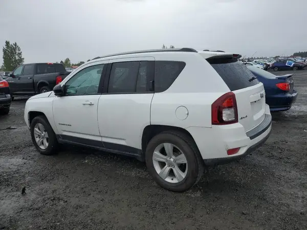 1C4NJDBB9GD662302 2016 JEEP COMPASS - Image 2
