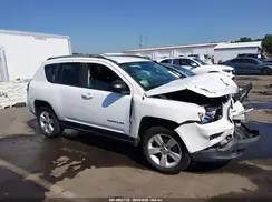 1C4NJDBB9GD670710 2016 JEEP COMPASS