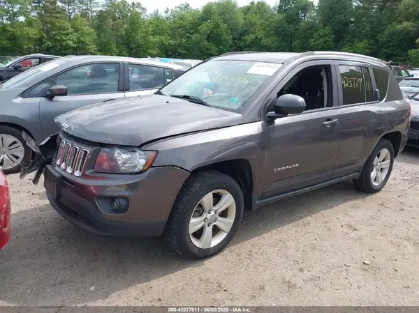 1C4NJDBB9GD672487 2016 JEEP COMPASS - Image 2