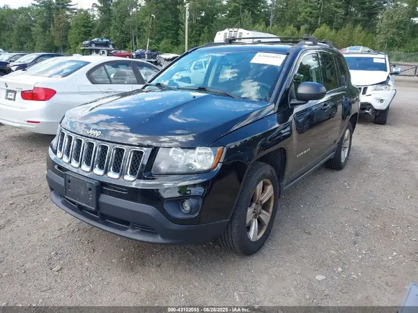 1C4NJDBB9GD707545 2016 JEEP COMPASS - Image 2