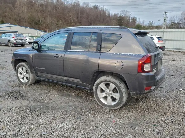 1C4NJDBB9GD713121 2016 JEEP COMPASS - Image 2