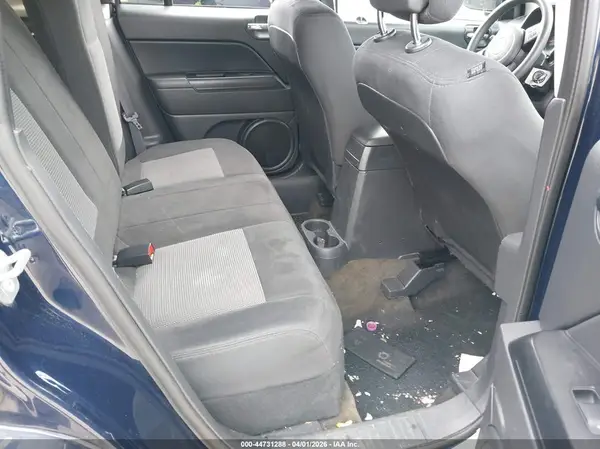 1C4NJDBB9GD714155 2016 JEEP COMPASS - Image 8