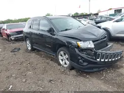 1C4NJDBB9GD718996 2016 JEEP COMPASS