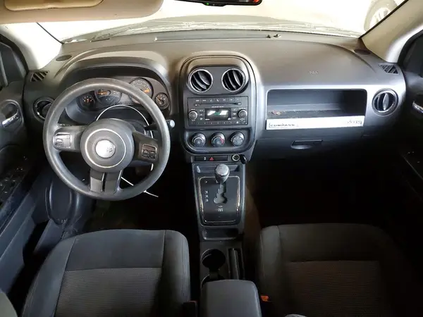 1C4NJDBB9GD733241 2016 JEEP COMPASS - Image 8