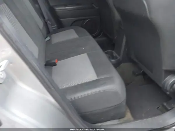 1C4NJDBB9GD778292 2016 JEEP COMPASS - Image 8