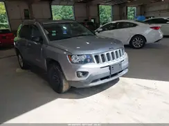 1C4NJDBB9GD780785 2016 JEEP COMPASS