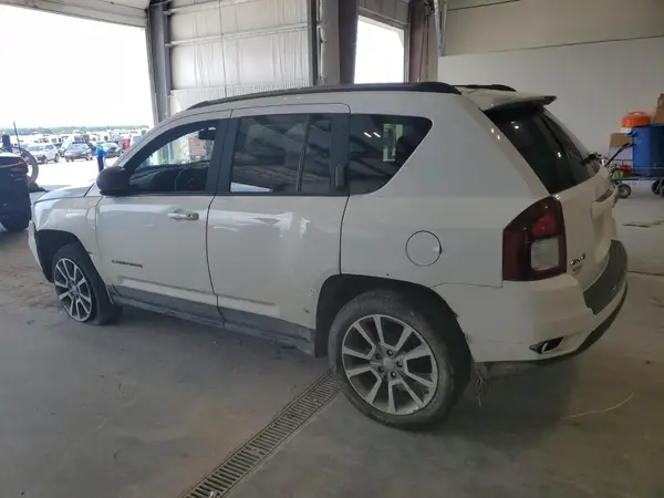 1C4NJDBB9GD784206 2016 JEEP COMPASS - Image 2