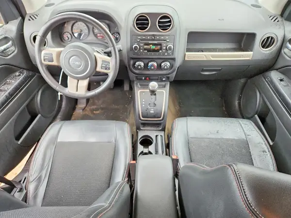 1C4NJDBB9HD101678 2017 JEEP COMPASS - Image 8
