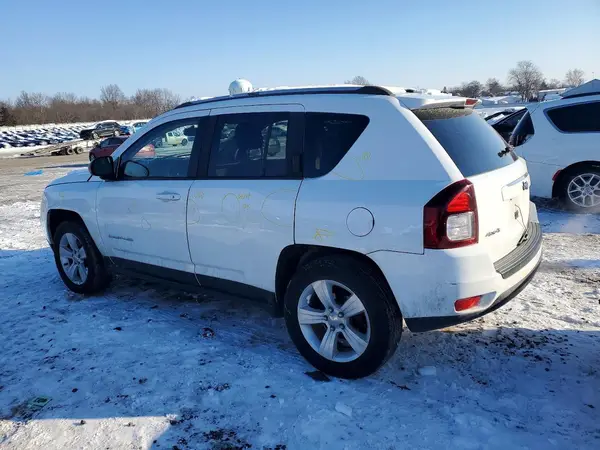 1C4NJDBB9HD107058 2017 JEEP COMPASS - Image 2