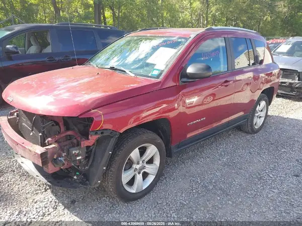 1C4NJDBB9HD143655 2017 JEEP COMPASS - Image 2
