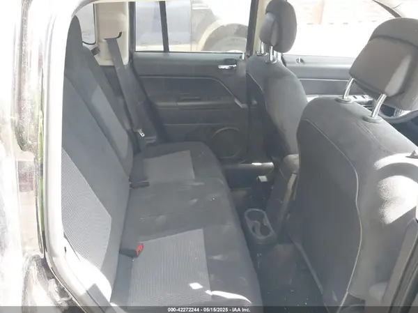 1C4NJDBBXGD509847 2016 JEEP COMPASS - Image 8