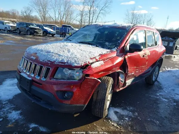 1C4NJDBBXGD518404 2016 JEEP COMPASS - Image 2