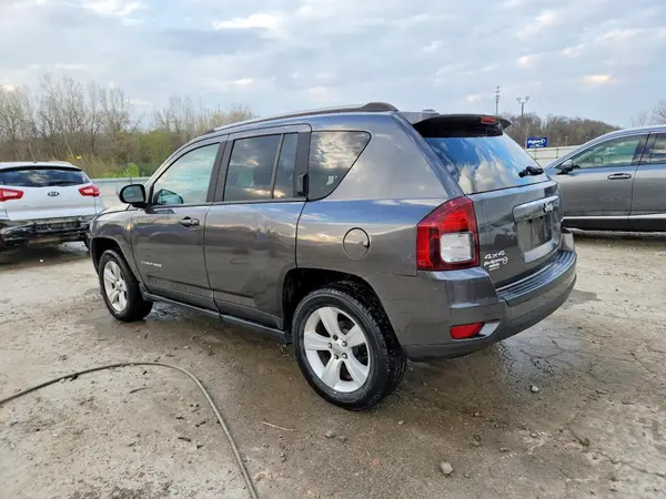 1C4NJDBBXGD520721 2016 JEEP COMPASS - Image 2