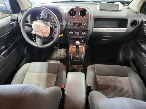 1C4NJDBBXGD535767 2016 JEEP COMPASS - Image 8