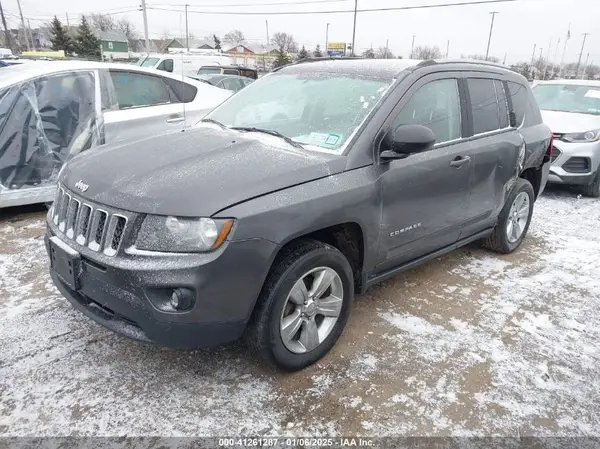 1C4NJDBBXGD566100 2016 JEEP COMPASS - Image 2