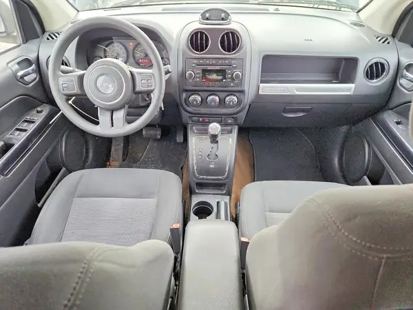 1C4NJDBBXGD566193 2016 JEEP COMPASS - Image 8