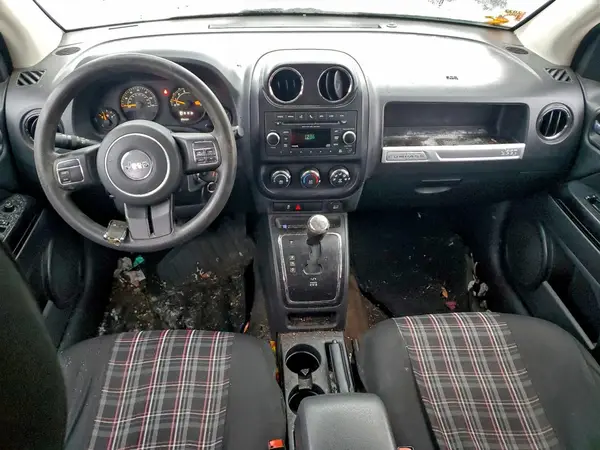 1C4NJDBBXGD566419 2016 JEEP COMPASS - Image 8