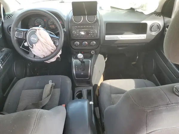 1C4NJDBBXGD566744 2016 JEEP COMPASS - Image 8