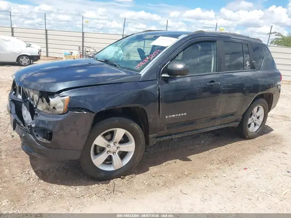 1C4NJDBBXGD566792 2016 JEEP COMPASS - Image 2