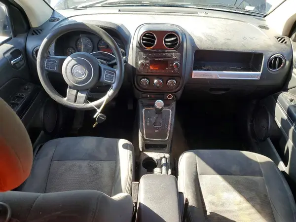 1C4NJDBBXGD638204 2016 JEEP COMPASS - Image 8