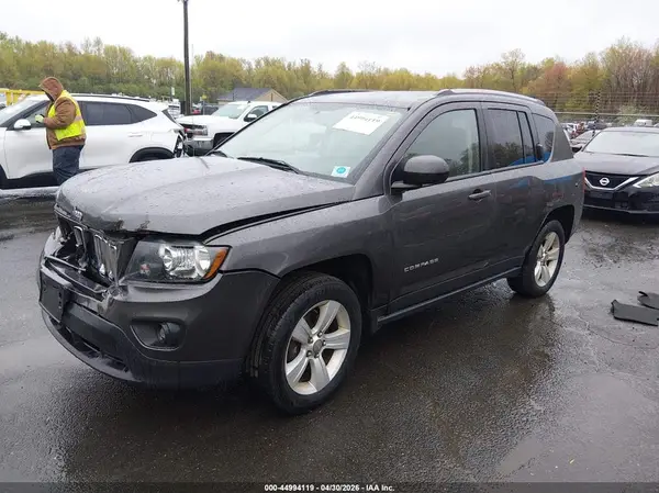 1C4NJDBBXGD651051 2016 JEEP COMPASS - Image 2