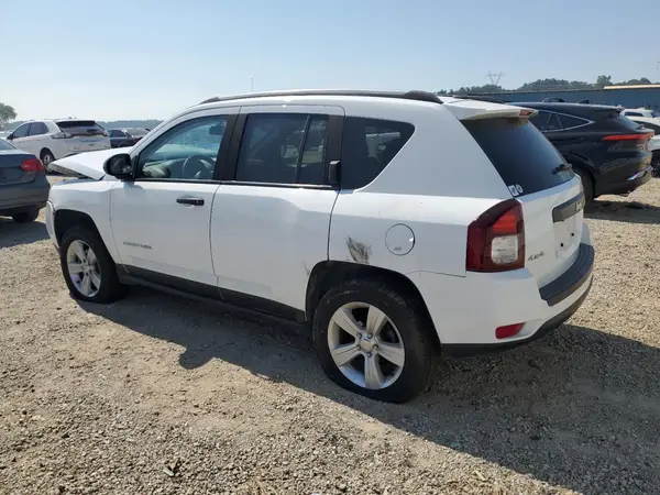 1C4NJDBBXGD674720 2016 JEEP COMPASS - Image 2