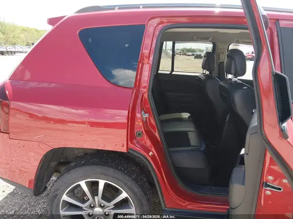 1C4NJDBBXGD725956 2016 JEEP COMPASS - Image 8