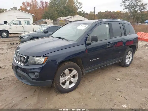 1C4NJDBBXGD741736 2016 JEEP COMPASS - Image 2