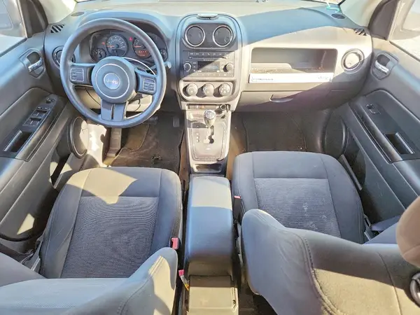 1C4NJDBBXGD757273 2016 JEEP COMPASS - Image 8