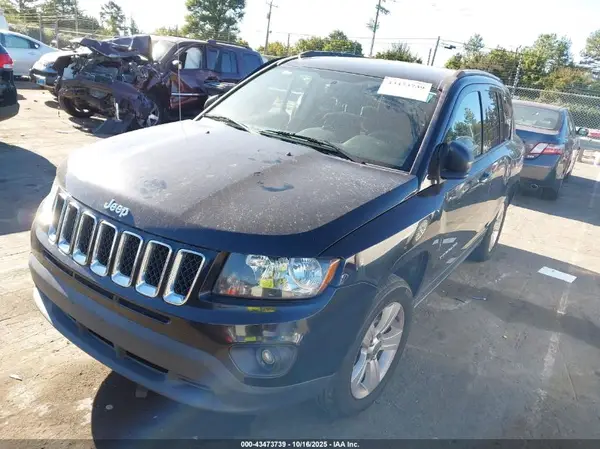 1C4NJDBBXGD778107 2016 JEEP COMPASS - Image 2