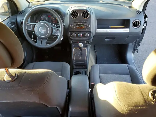 1C4NJDBBXGD780942 2016 JEEP COMPASS - Image 8