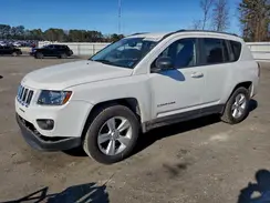1C4NJDBBXGD781069 2016 JEEP COMPASS
