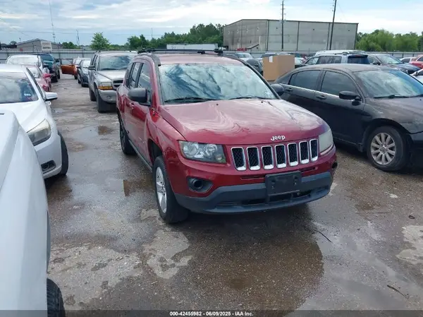1C4NJDBBXHD104167 2017 JEEP COMPASS - Image 1