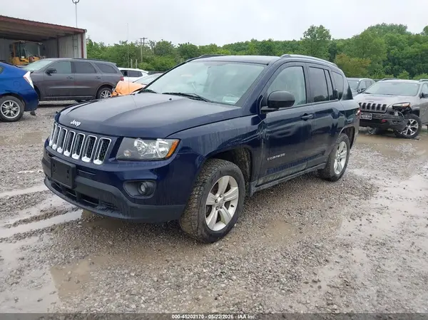 1C4NJDBBXHD106310 2017 JEEP COMPASS - Image 2