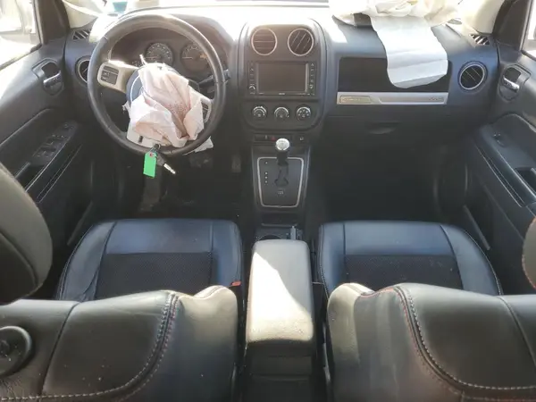 1C4NJDBBXHD135497 2017 JEEP COMPASS - Image 8