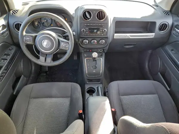 1C4NJDBBXHD142577 2017 JEEP COMPASS - Image 8