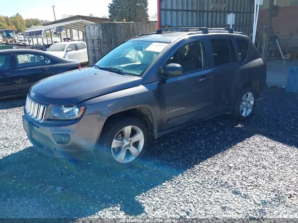 1C4NJDBBXHD169908 2017 JEEP COMPASS - Image 2