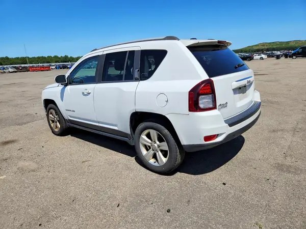 1C4NJDEB0GD542240 2016 JEEP COMPASS - Image 2