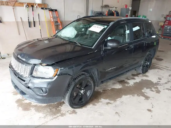 1C4NJDEB0GD587341 2016 JEEP COMPASS - Image 2